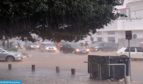 زخات رعدية محليا قوية يومي الخميس والجمعة بعدد من مناطق المملكة (نشرة خاصة)