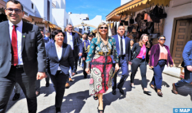 Dutch Queen Begins Visit to Morocco, Meets Traders to Promote Financial Inclusion