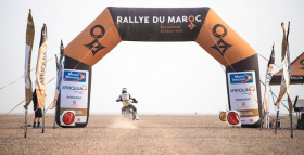 El saudí Yazeed Al Rajhi (coches) y el australiano Toby Price (motos) ganan el 24º Rally de Marruecos