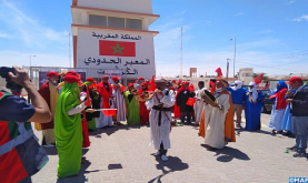 La caravana "Marruecos de los cuentos por la unidad y la paz" hace escala en El Guerguarat