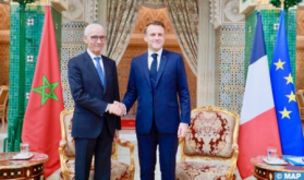 El presidente francés Emmanuel Macron recibe a Talbi Alami