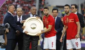 El Wydad de Casablanca recibe el trofeo de la Botola Pro D1 "Inwi”