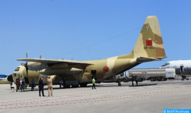 Llega a Túnez un nuevo avión con ayuda médica de emergencia ordenada por SM el Rey