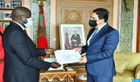 Bourita recibe al nuevo embajador de Guinea Bissau en Marruecos