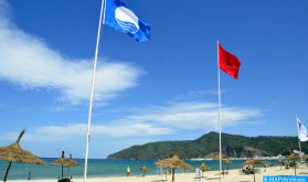 La etiqueta "Bandera azul" concedida por quinto año consecutivo a la playa de Sidi Ifni