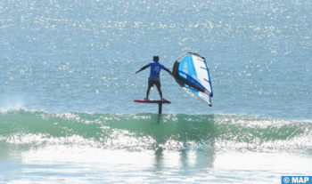 Coupe du monde du Wingfoil Dakhla 2024 (hommes) : L’Américain Cash Berzolla remporte le titre