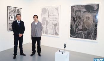 Rabat: l'artiste Kamil Bouzoubaa-Grivel expose "Les jours s’allongent", une collection de dessins monochromes et de sculptures