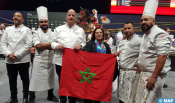 Coupe du Monde de la Pâtisserie : l’équipe marocaine monte à Lyon une magnifique pièce artistique sous le thème de la "tbourida"