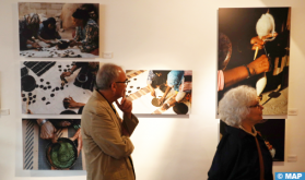 Tanger: Vernissage de l'exposition "Itinérance: Anti-Atlas, teindre ses rituels"