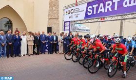 Départ à Laâyoune du 33è Tour du Maroc cycliste