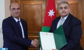 L'ambassadeur Fouad Akhrif remet au SG du ministère jordanien des AE une copie figurée de ses lettres de créance