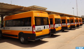 Oujda : Lancement d'un projet de marché hebdomadaire et remise de bus scolaires