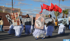 Un carnaval sillonne les rues de Tan-Tan pour célébrer le patrimoine culturel hassani