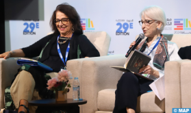 Le SIEL rend hommage au parcours distingué de l’écrivaine Aïcha Belarbi