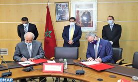 Convention de coopération pour l'enseignement à distance de l'anglais au Maroc