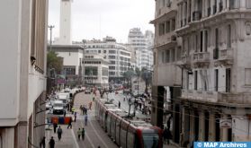 Un quotidien brésilien invite à découvrir Casablanca, au-delà de son aura hollywoodienne