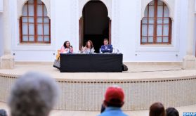 "Une femme au pays des fouqaha" lève le voile sur une période marquée de revendications féminines au lendemain de l'indépendance (Écrivaine)