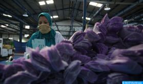 Au Maroc, l'industrie textile en ordre de bataille pour produire des masques destinés au marché national et prochainement à l'export (Journal)