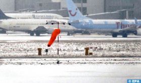 Chutes de neige au Royaume-Uni : L'aéroport de Manchester ferme à nouveau ses pistes