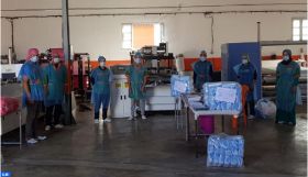 Covid-19 : Une unité industrielle à Chichaoua réoriente son activité vers la production des masques de protection