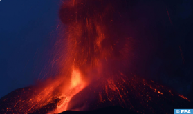 Eruption d'un volcan dans le sud-ouest de l'Islande